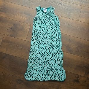 ‘Pebbles’ print Posh Peanut Ruffled Sleep Bag size 6-18 months, .5 TOG